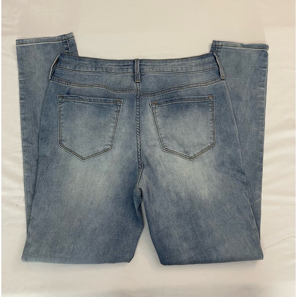 Old Navy Rockstar Mid Rise Distressed Light Wash Skinny Jeans Size 8 Regular - Picture 2 of 11